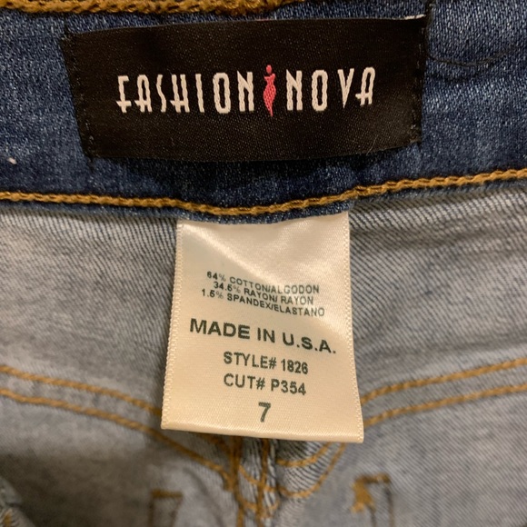 Fashion Nova Skinny Jeans - Picture 3 of 3